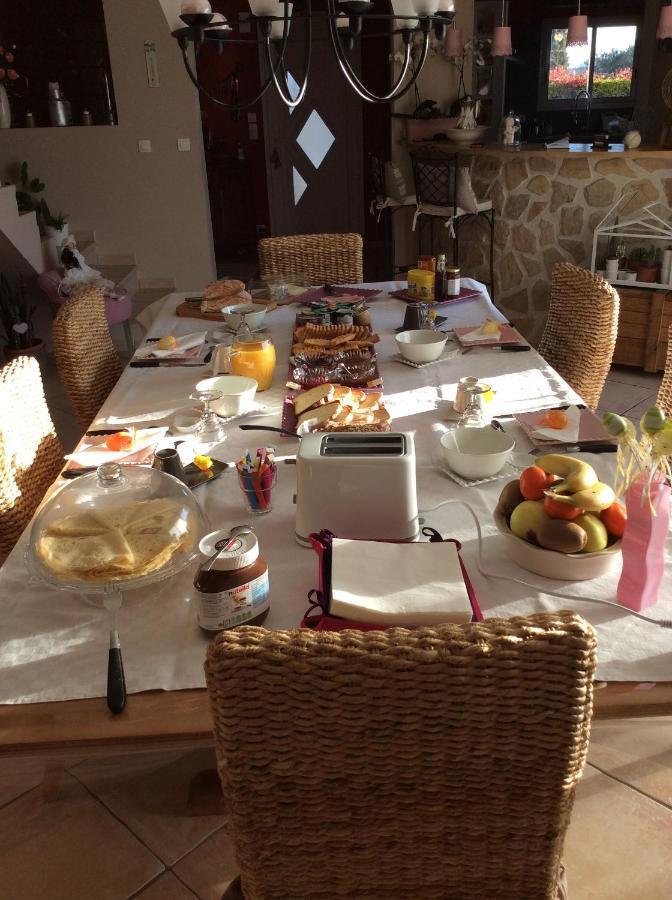 Le Claouraous Calme Bed & Breakfast Canet  Eksteriør bilde